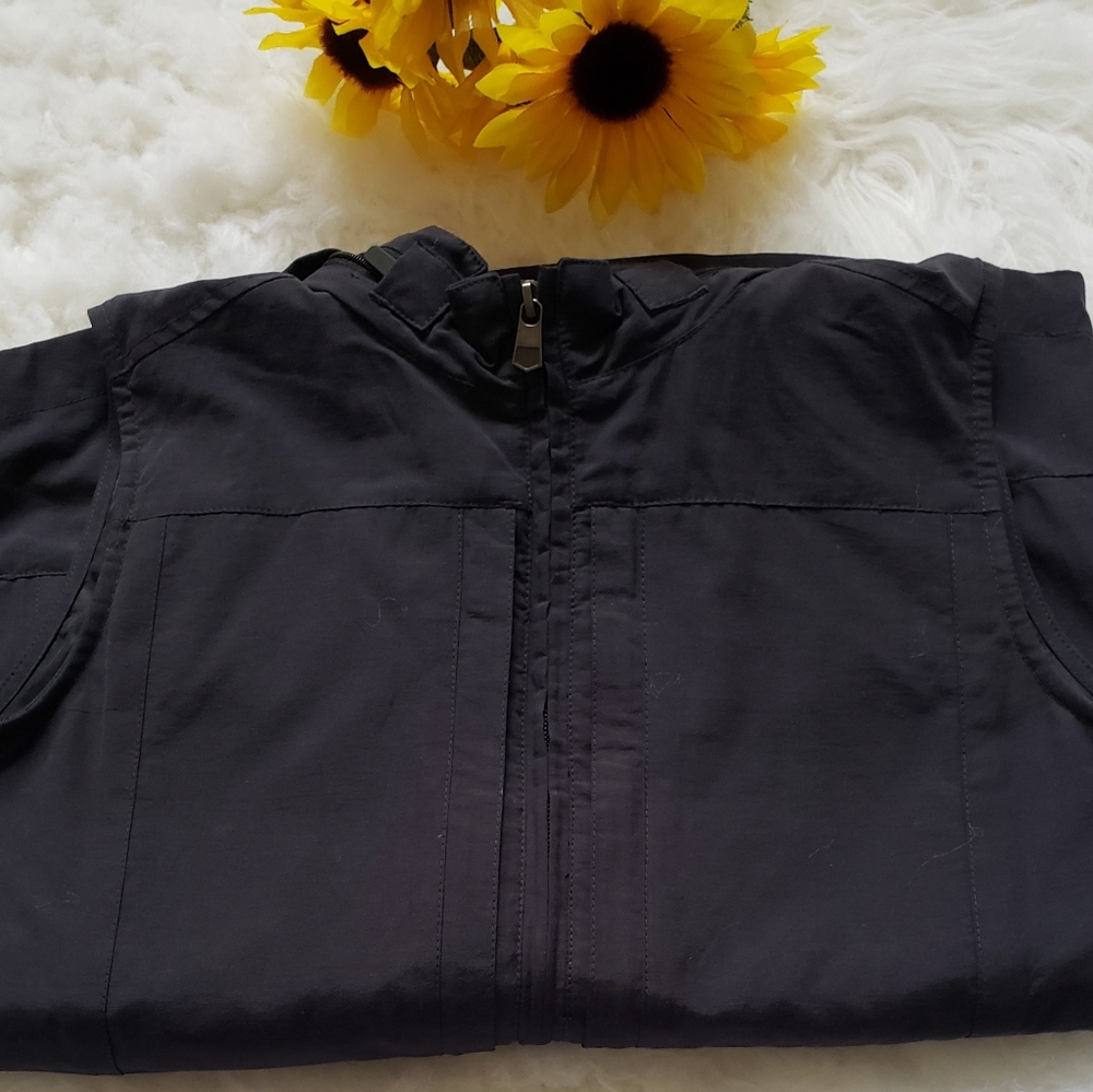 🆕️ SCOTTEVEST  Q.U.E.S.T. VEST FOR WOMEN